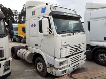 Vilcējs VOLVO /FH12 420 Globetrotter/