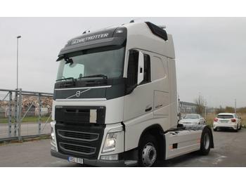 Vilcējs Volvo FH 460 4x2 Euro 6: foto 1