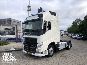 Vilcējs Volvo FH 460 Globetrotter XL 4x2T Euro 6 I-Parkcool