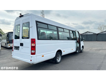  Irisbus Iveco Daily / 23 miejsca / Cena 112000 zł netto - Mikroautobuss: foto 4