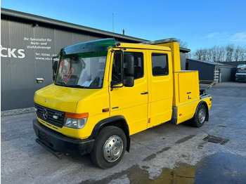 Mercedes-Benz Vario 818D Abschleppwagen - Auto evakuators: foto 1