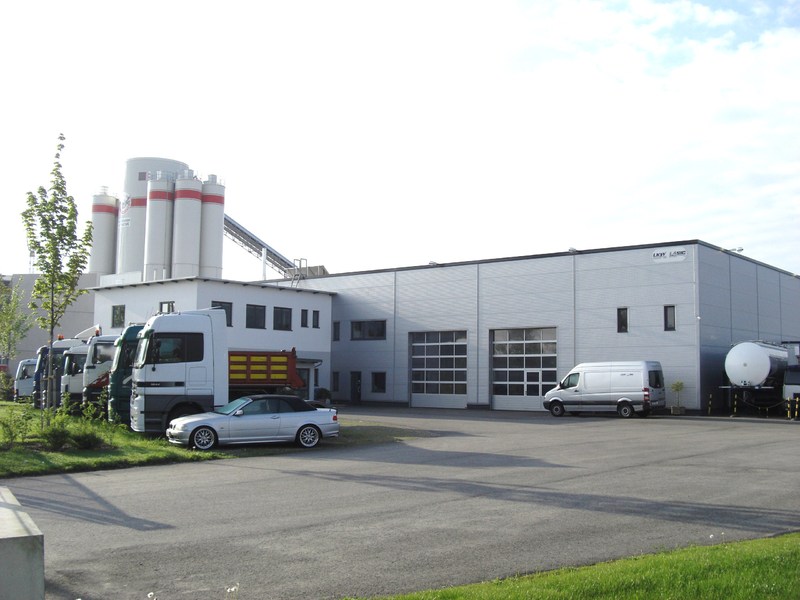 LKW Lasic GmbH - Kravas automašīnas DAF - 6x2, gaisa kondicionieris undefined: foto 1