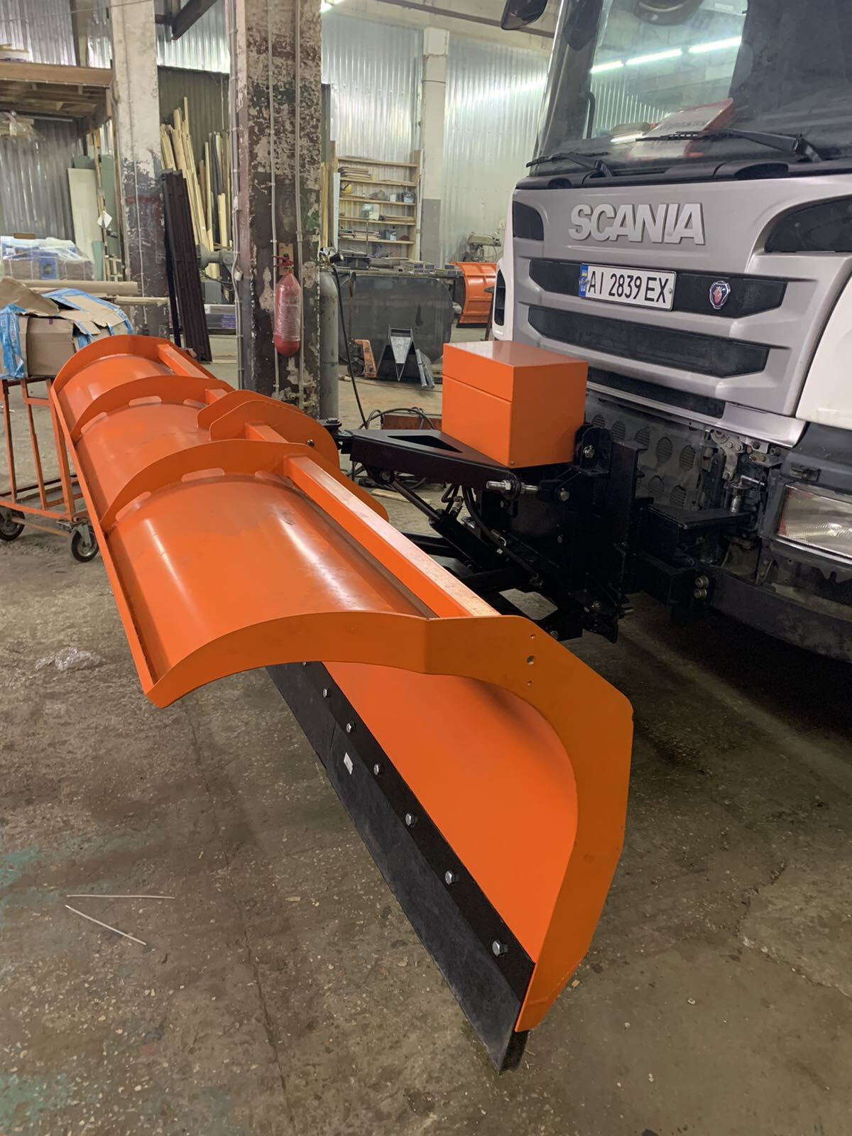 TRADE INDUSTRIAL COMPANY AB - Celtniecības tehnika undefined: foto 11