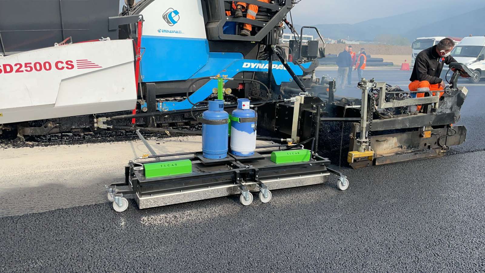 TRADE INDUSTRIAL COMPANY AB - Celtniecības tehnika undefined: foto 21