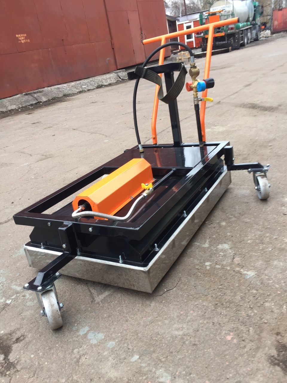 TRADE INDUSTRIAL COMPANY AB - Celtniecības tehnika undefined: foto 18