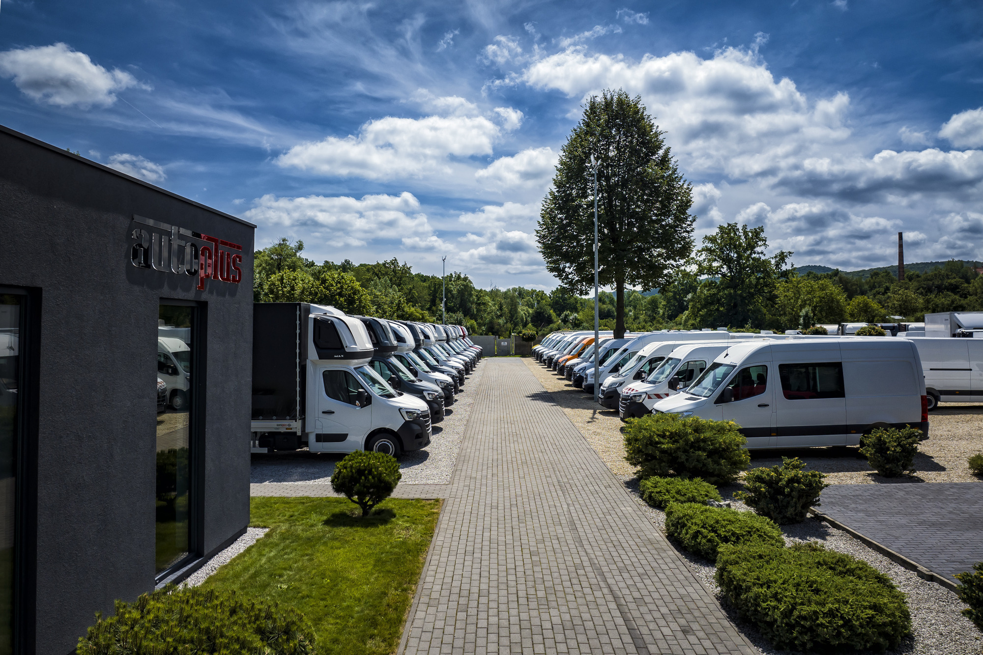 AUTO-PLUS DEALER - pārdošanas sludinājumi undefined: foto 3