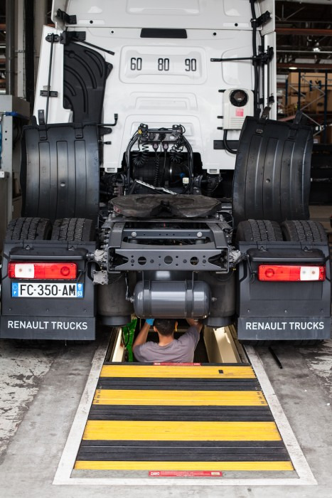 Renault Trucks France - Vilcēji RENAULT - ātrumkārbas: automātiskā undefined: foto 7