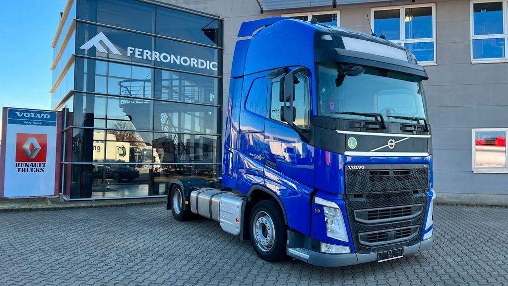 Ferronordic Used Trucks GmbH - Kravas automašīnas VOLVO FE 320 - ātrumkārbas: automātiskā undefined: foto 2