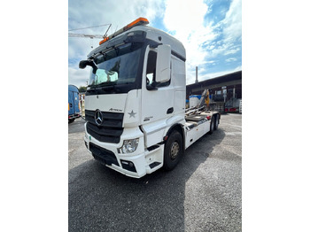 Pacēlājs ar āķi MERCEDES-BENZ Actros 2646