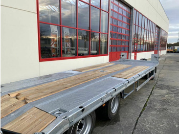 Piekabe zema profila platforma Möslein  3 Achs Tieflader mit gerader Ladefläche 9 m, Ne: foto 5