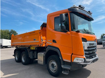 Kravas automašīna pašizgāzējs DAF XF
