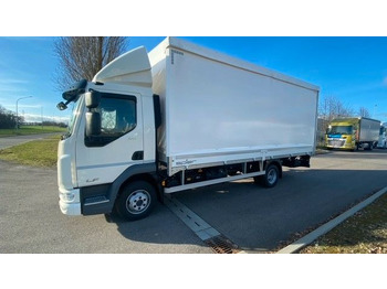 Kravas automašīna ar tentu DAF LF 210