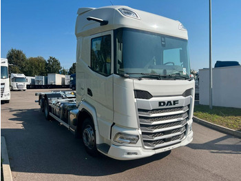 Konteineru vedējs/ Kravas automašīna ar noņemamā virsbūve DAF XF 480