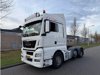 Vilcējs MAN TGX 26.440