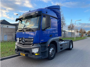 Vilcējs MERCEDES-BENZ Actros