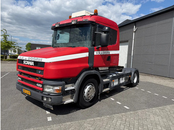 Vilcējs SCANIA T124