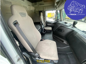 Kravas automašīna ar tentu Iveco Stralis: foto 5