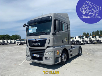 Vilcējs MAN TGX
