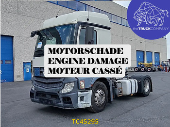 Vilcējs MERCEDES-BENZ Actros 1843