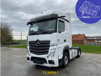 Vilcējs MERCEDES-BENZ Actros 1845