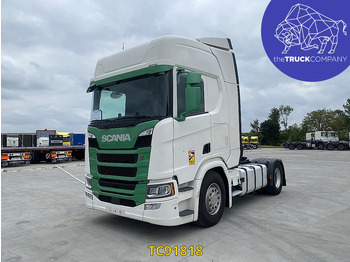 Vilcējs SCANIA R 450