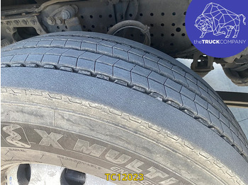 Vilcējs Mercedes-Benz Actros 1842: foto 4