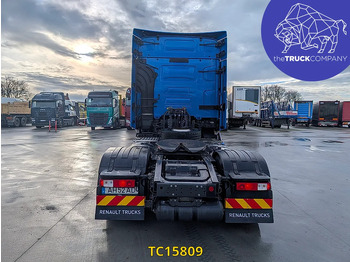 Vilcējs Renault T 520: foto 4