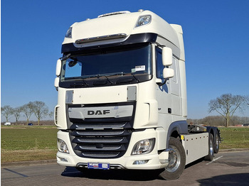 Pacēlājs ar āķi DAF XF 480