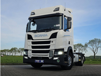 Konteineru vedējs/ Kravas automašīna ar noņemamā virsbūve SCANIA R 450