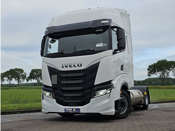Vilcējs IVECO Stralis