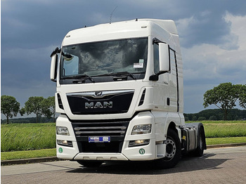 Vilcējs MAN TGX 18.460