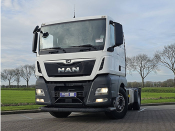 Vilcējs MAN TGX 18.460