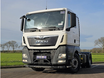 Vilcējs MAN TGX 18.460