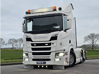 Vilcējs SCANIA R 450