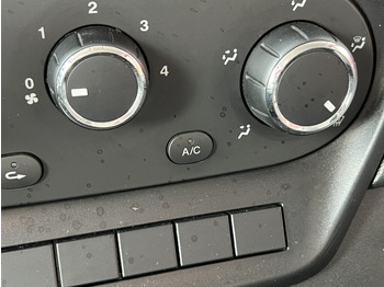 Furgons ar slēgtā virsbūve Iveco Daily 35S14 MAXI 4,35m Portaltüren Klima Kamera: foto 2