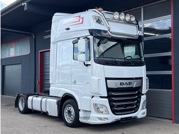 Vilcējs DAF XF 530