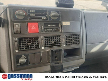 Kravas automašīna ar slēgto virsbūvi Iveco Euro Cargo ML 75E14 4x2 Getränkekoffer,: foto 3
