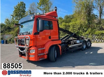 Pacēlājs ar āķi MAN TGS 26.480