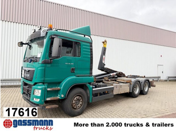Pacēlājs ar āķi MAN TGS 26.480