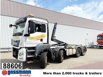 Pacēlājs ar āķi MAN TGS 35.480
