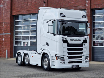 Vilcējs SCANIA S 770