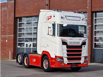 Vilcējs SCANIA S 500