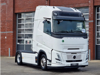 Vilcējs VOLVO FH13 500