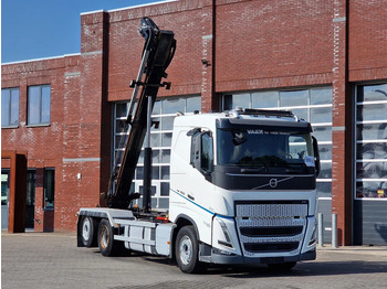 Pacēlājs ar āķi VOLVO FH13 460
