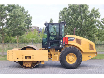 Veltnis CATERPILLAR CS78B