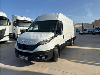 Furgons ar slēgtā virsbūve IVECO Daily 35s16