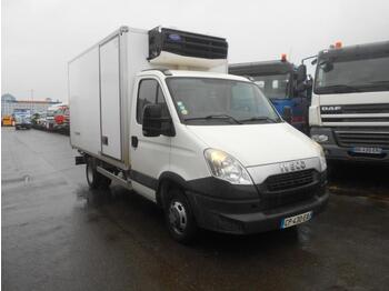 Komercauto refrižerators IVECO Daily 35C17