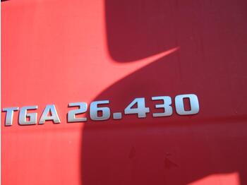 Bortu kravas automašīna/ Platforma, Kravas auto ar manipulatoru MAN TGA 26.430: foto 4