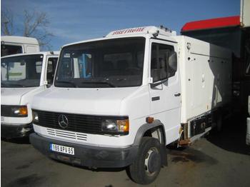 Furgons ar slēgtā virsbūve Mercedes 609D 609D: foto 1