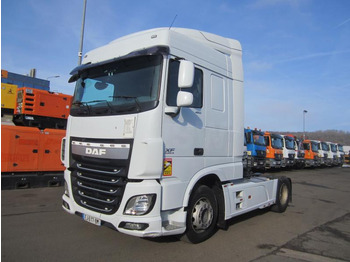 Vilcējs DAF XF 105 460